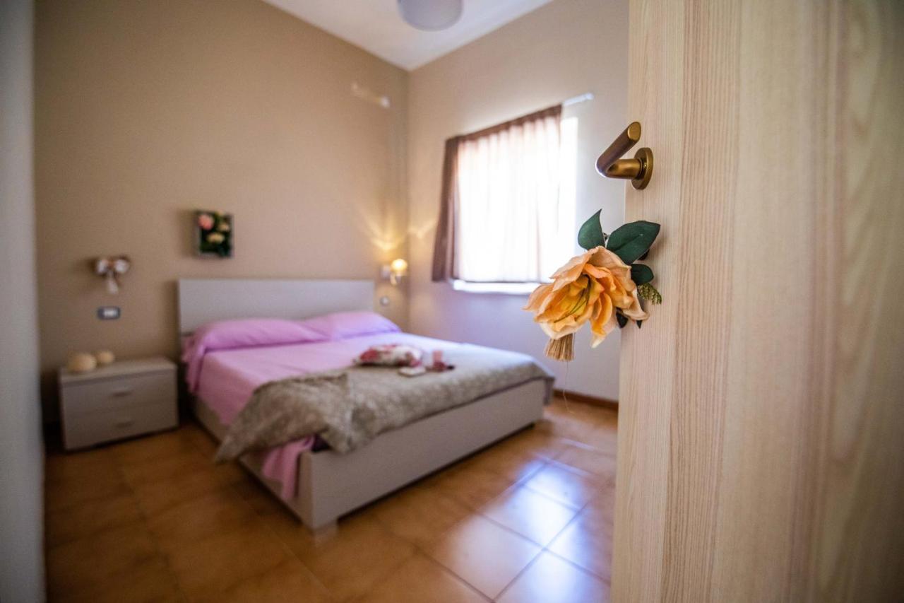 Апарт отель Il Panorama Housing Cilento Санта-Мария-ди-Кастеллабате Экстерьер фото
